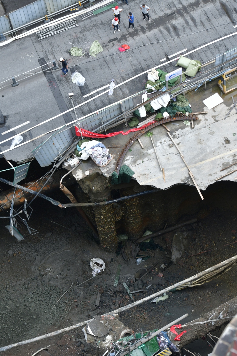 上海嘉闵线施工区域再次发生塌陷 道路迅速塌陷引发关注
