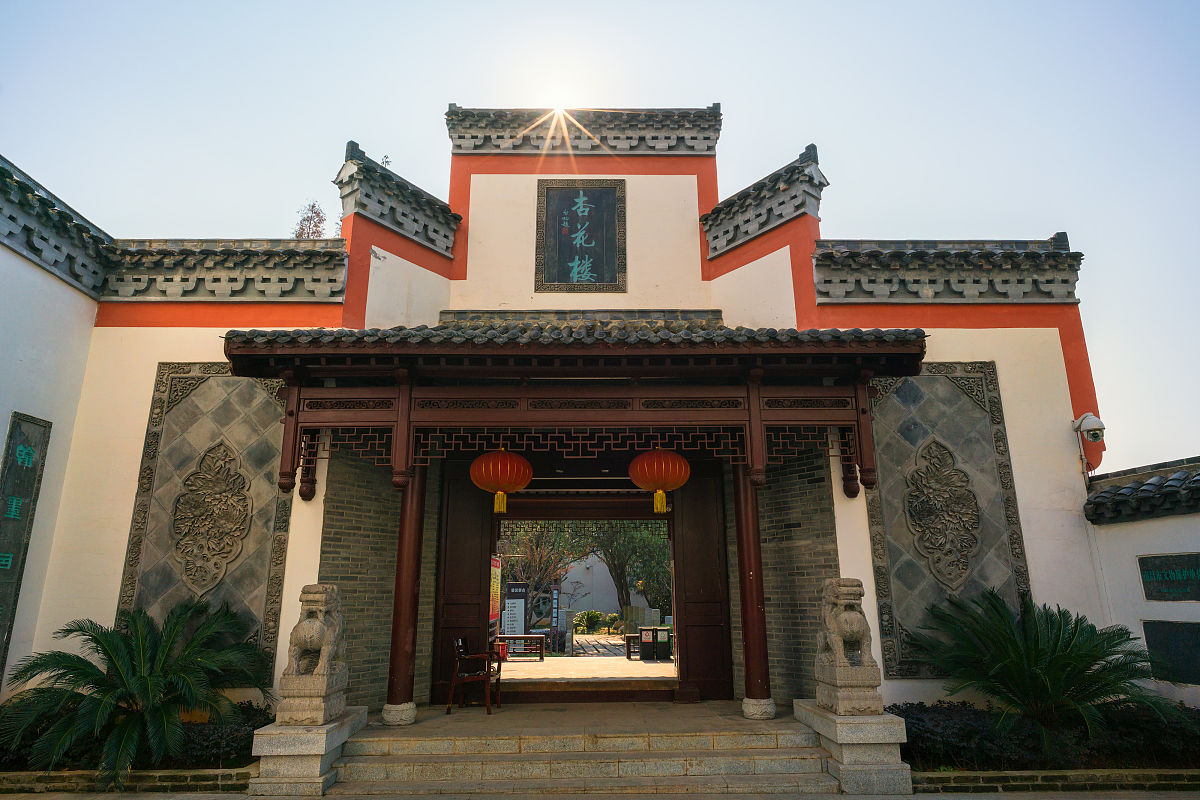 传承千年的南昌杏花楼的前世今生