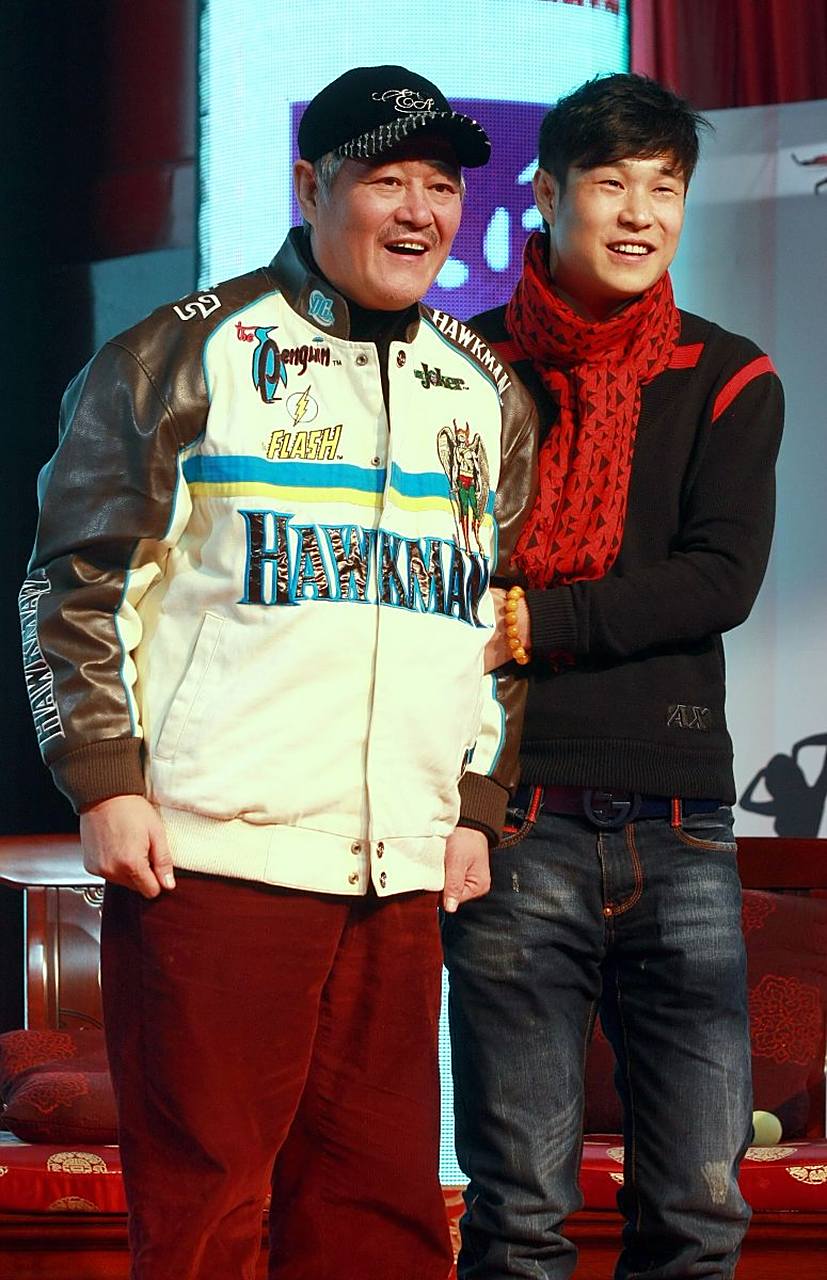 近日,长春国贸看到已故笑星高秀敏徒弟路小波直播与粉丝聊天,他爆料称