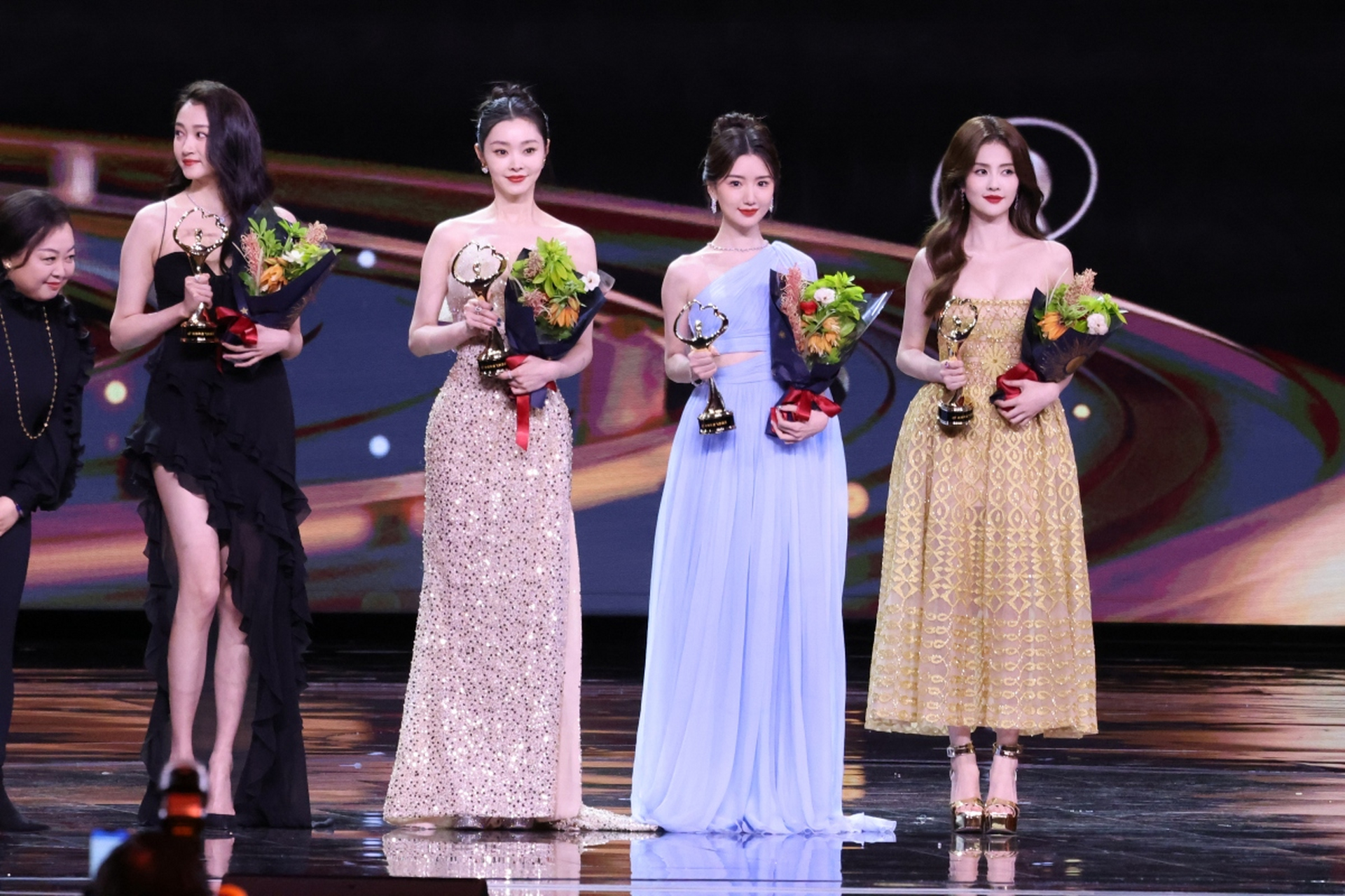 原来白鹿和关晓彤合作过!