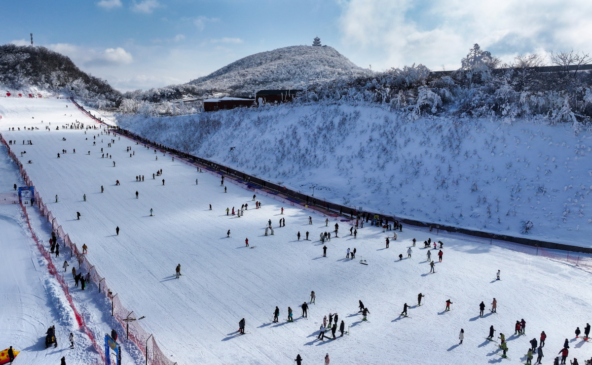 陕西·铜川  铜川市玉华宫滑雪场,冬日里的运动天堂,雪上乐趣的绝佳