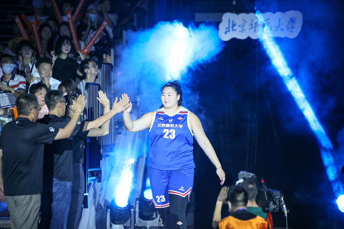 山西女篮喜迎"大宝贝"刘禹彤加盟!共创wcba新赛季辉煌