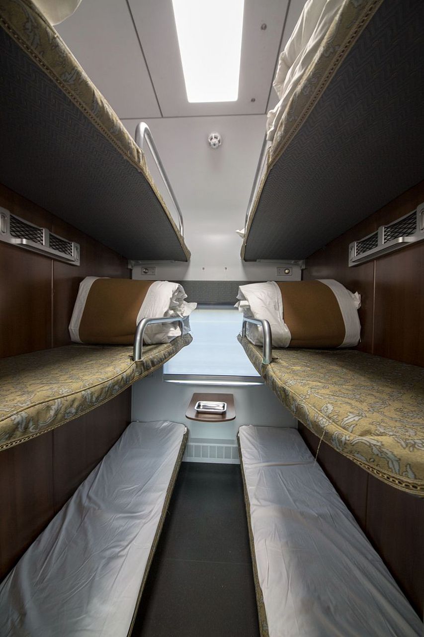 硬卧下铺能不能坐?