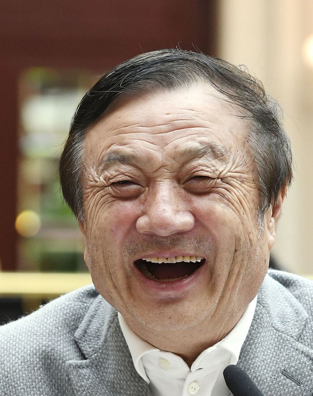 任正非身体一直不好,但为了华为的生存和发展,他身体力行.