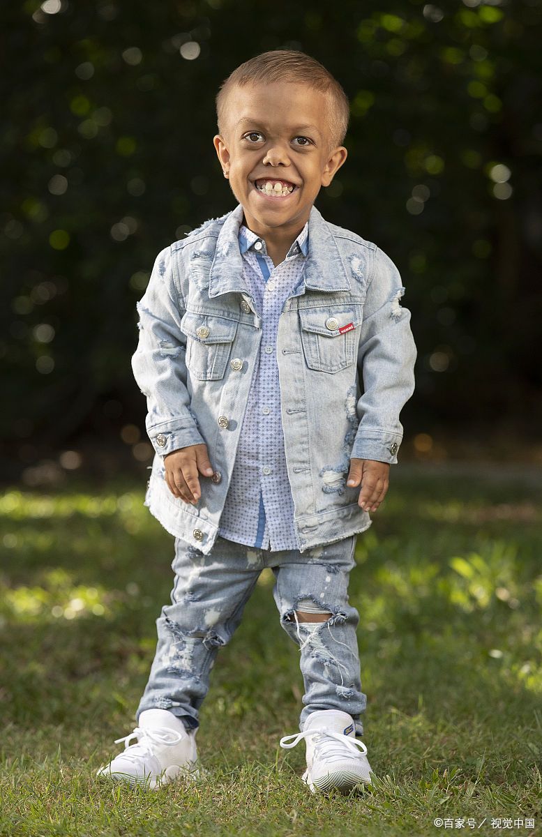 侏儒症的出现与什么分泌有关 嘿,朋友们,今儿咱们来聊聊个既专业又不