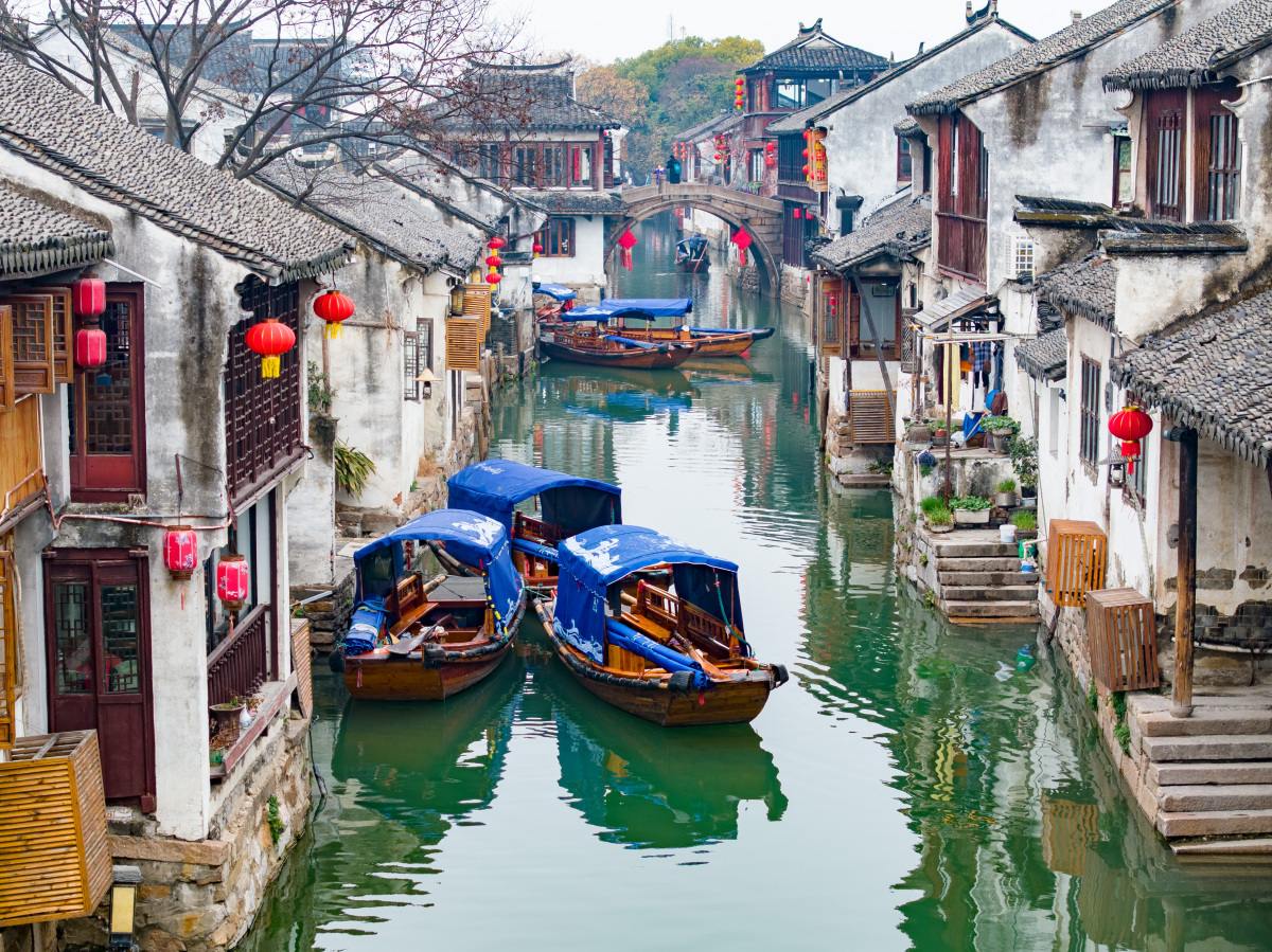 昆山古镇哪个最好玩: 昆山作为江南水乡的代表之一,拥有众多充满古韵