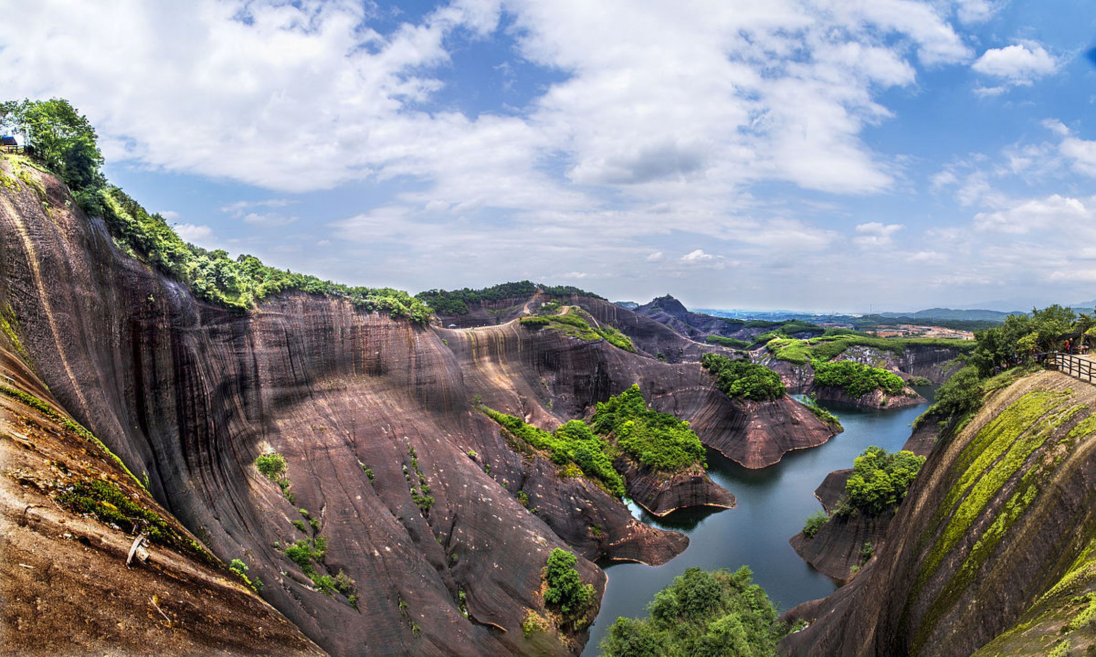高椅岭风景区游玩攻略:提前了解开放时间,选择交通方式前往,步行或