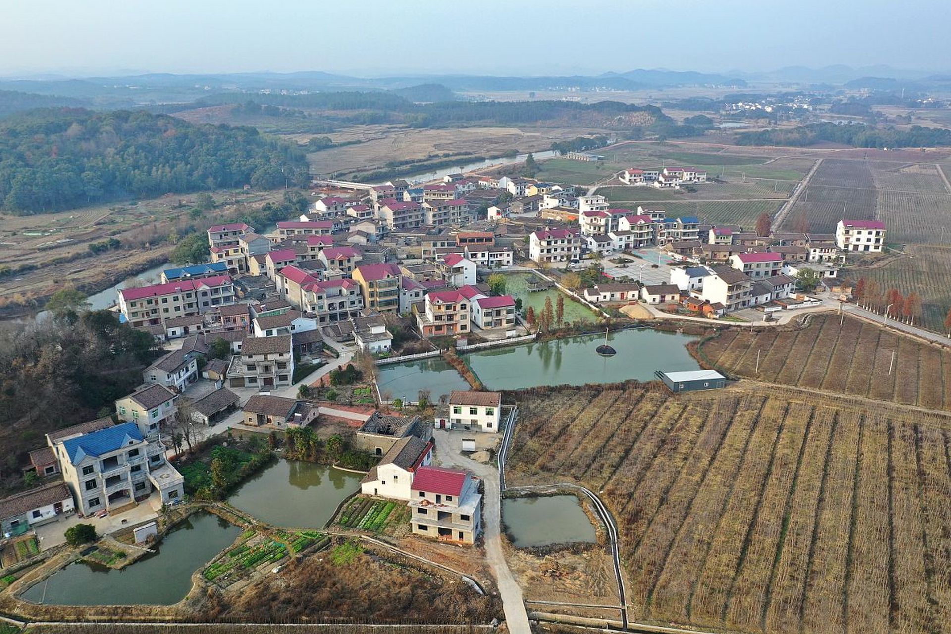 湖北大冶的"上冯村",这个被称为"九古奇村"的地方.