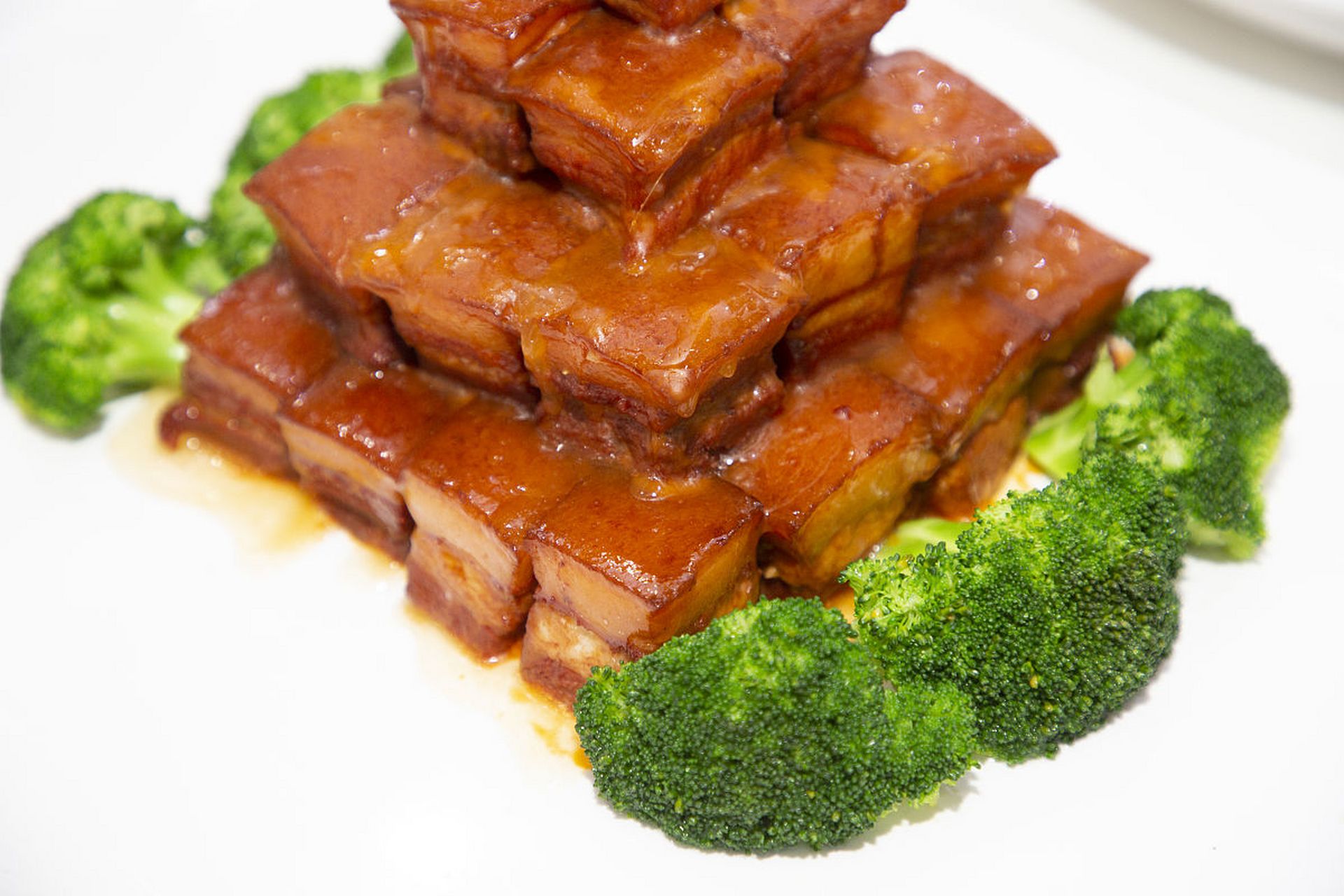 亲爱的朋友们,大家好,我是盐煎肉女神!