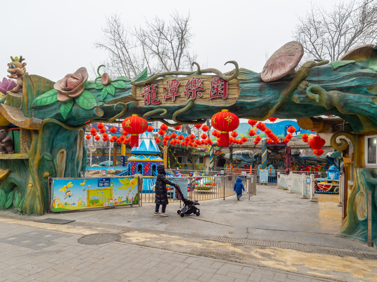 如果你正在寻找一个能让你心跳加速,尖叫连连的好去处,杭州乐园绝对
