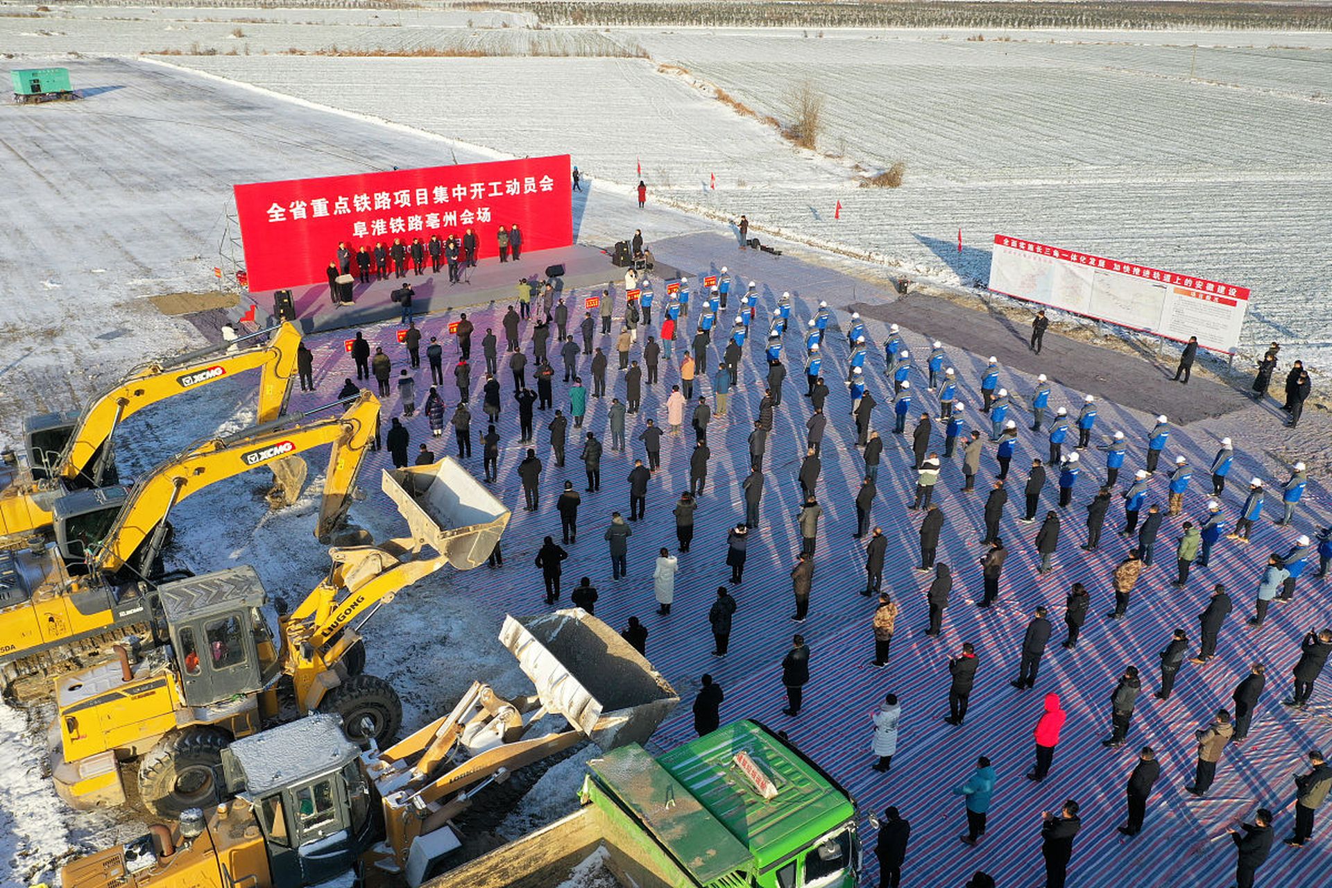 阜淮城际铁路颍泉区高铁站位于阜阳市颍泉区伍明镇,正在设计,将适时