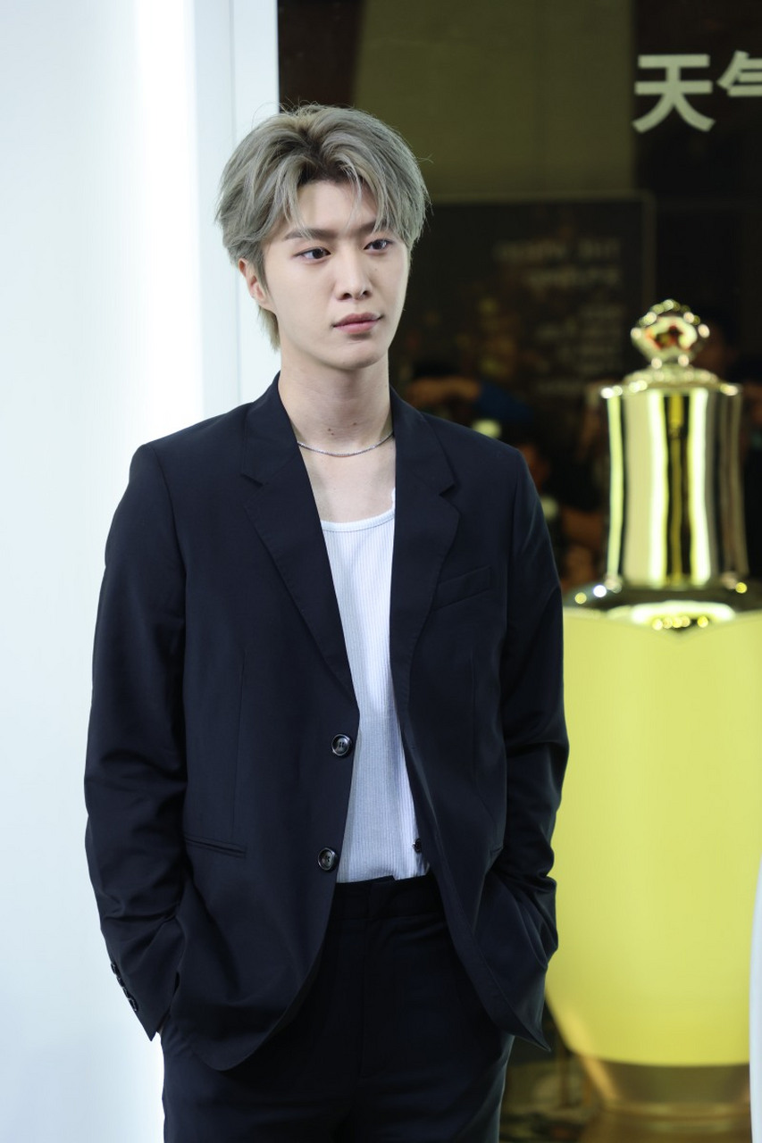 范丞丞近期和王安宇在综艺上同框,两人友好互动,让不少网友想起了他俩