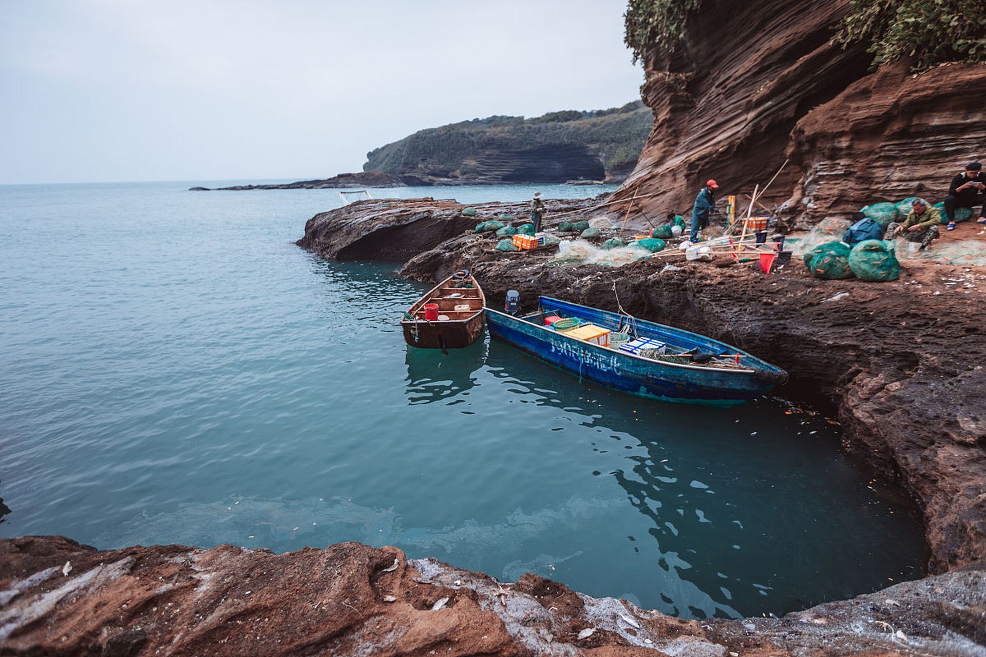 涠洲岛,位于广西壮族自治区北海市北部湾海域中部,是一个充满神秘色彩