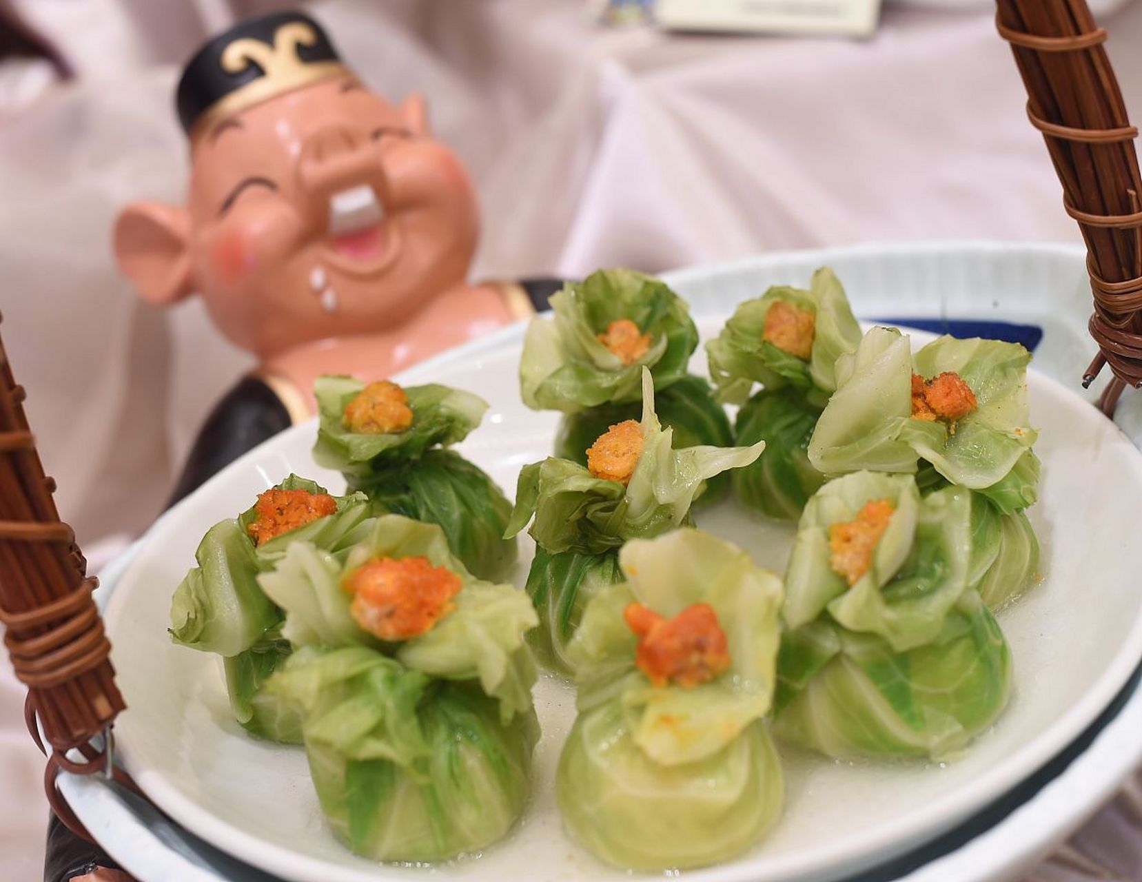 特色小吃分享,翡翠烧麦,扬州的一道传统美食.