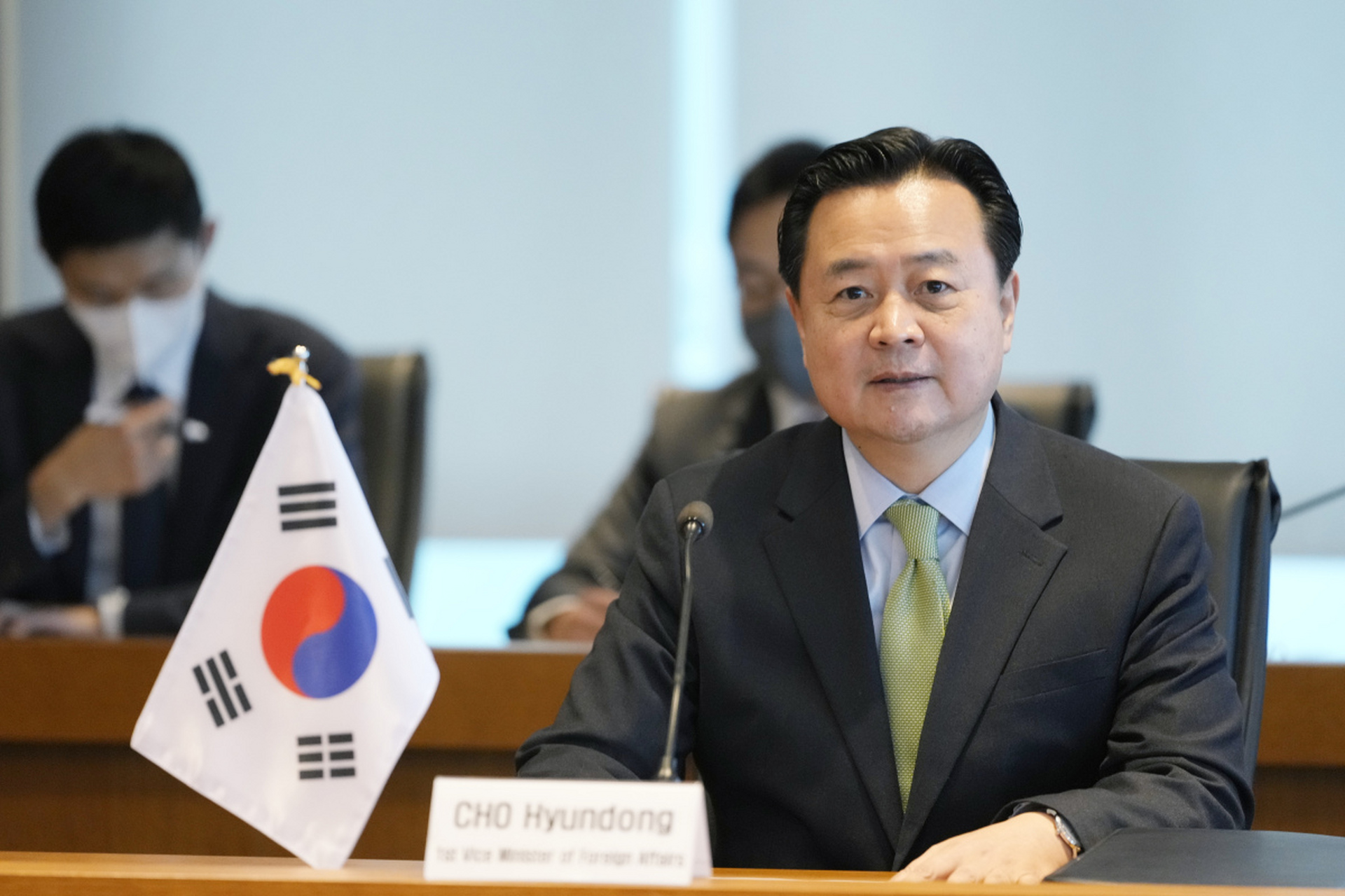 韩驻美大使称必须与华保持良好关系  韩国驻美国大使赵贤东表示,韩方