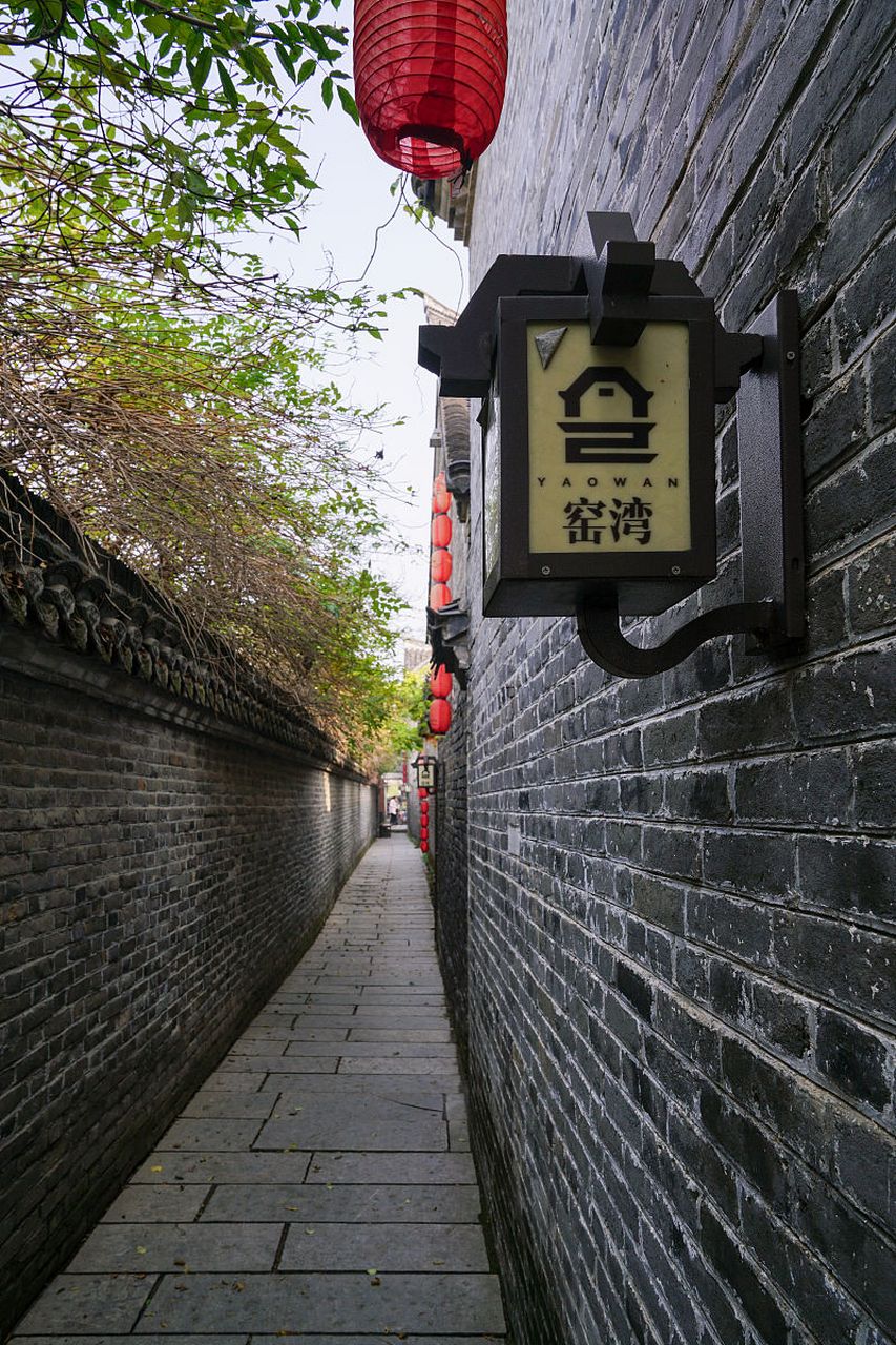 西津渡古街,位于镇江城西的云台山麓,是国家aaaa级旅游景区,也是镇江