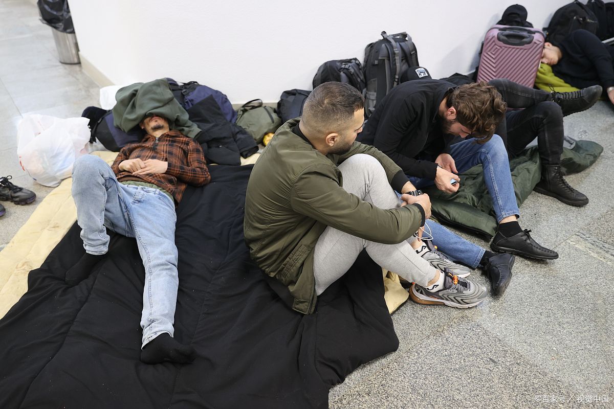 法国全国多地监狱遇袭事件 2025年4月15日,法国瓦朗斯,土伦,楠泰尔等