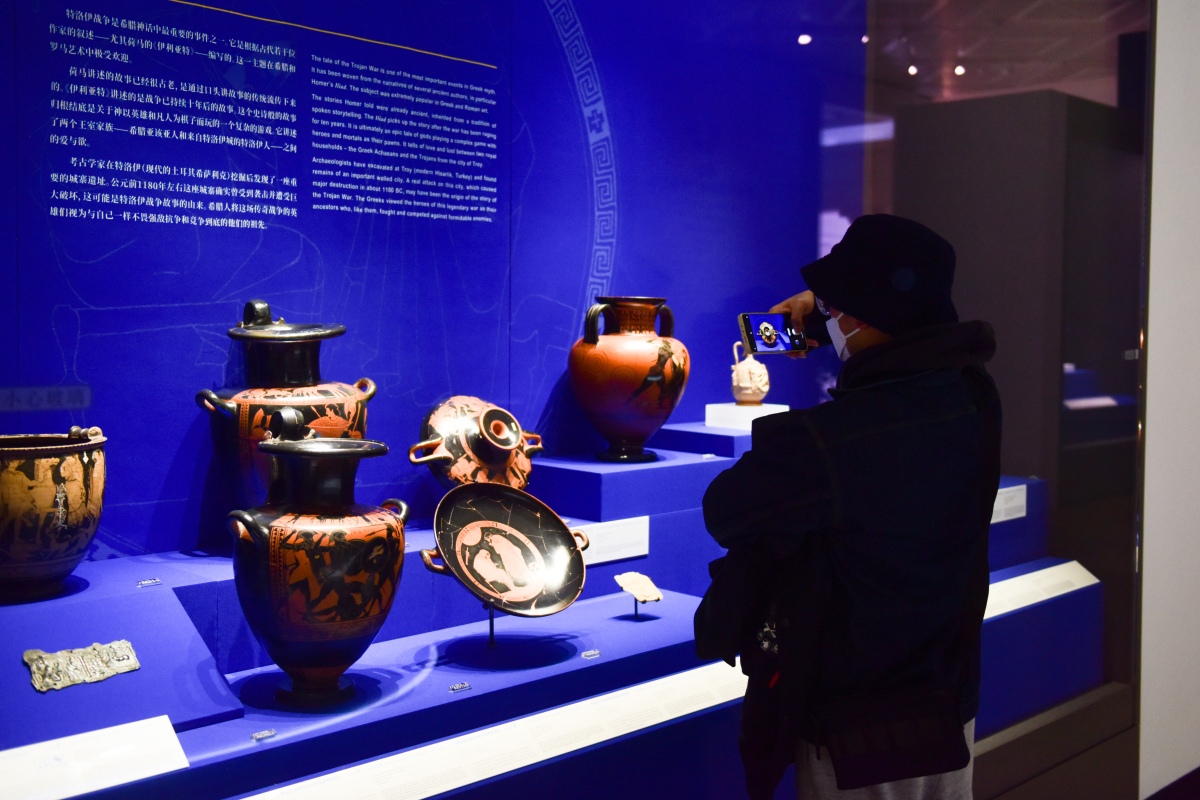 归还藏品是文物原属国文化认同的内在需求,更是法理上的争论