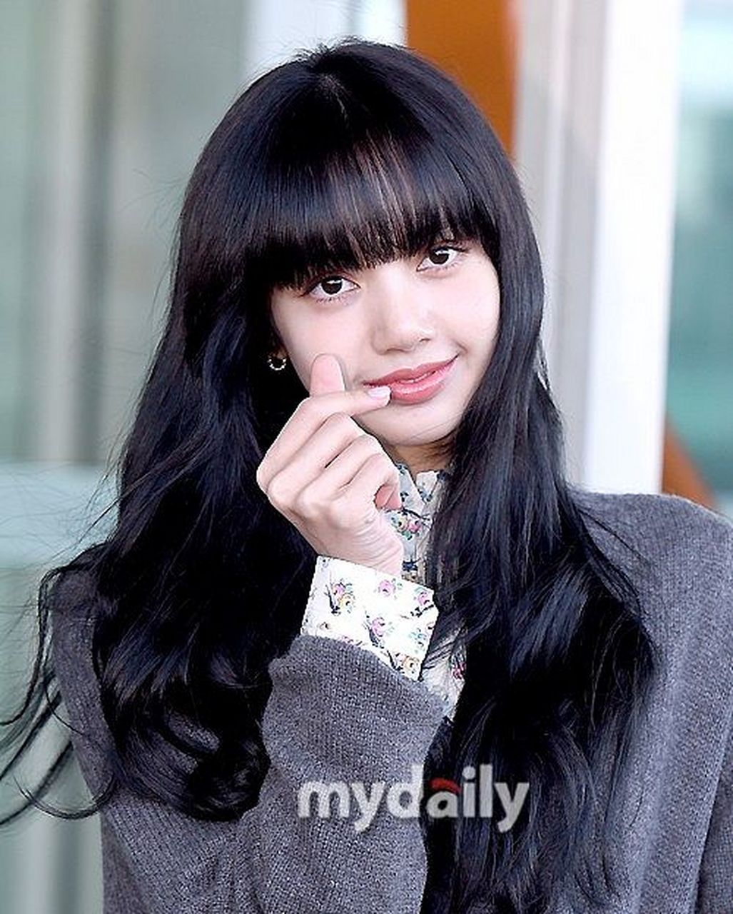 blackpink lisa将登上法国疯马秀 表演内容引争议#乐享周末分享吧