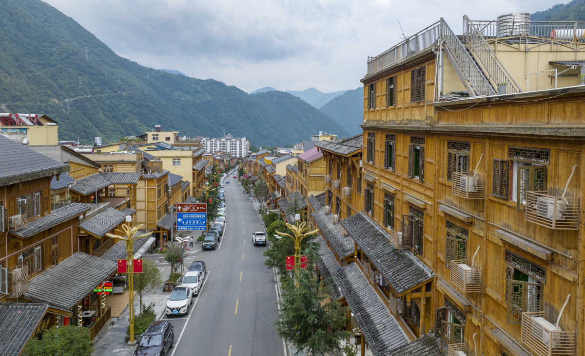 探秘泸定!磨西古镇"海螺沟"