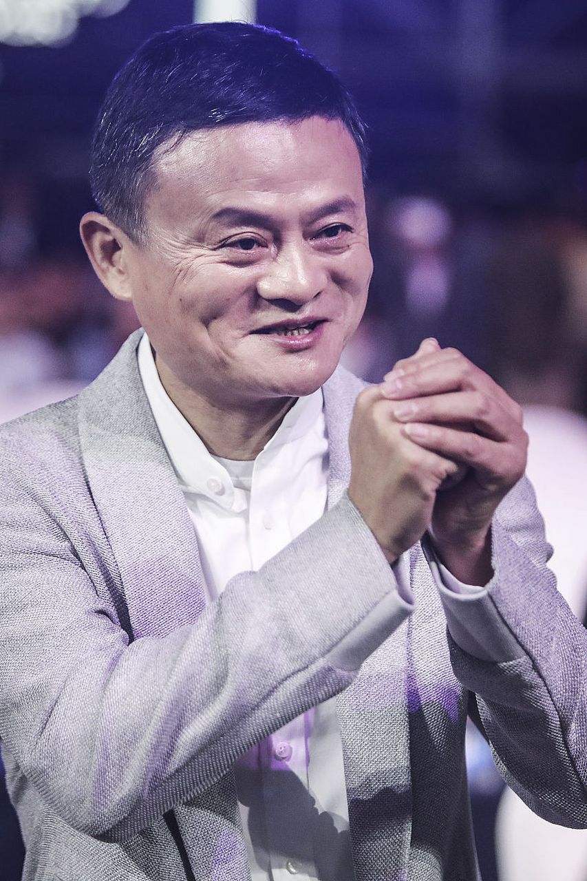 马云霸气宣布花呗借呗大规模"封停",引发用户疑问与关注  近日