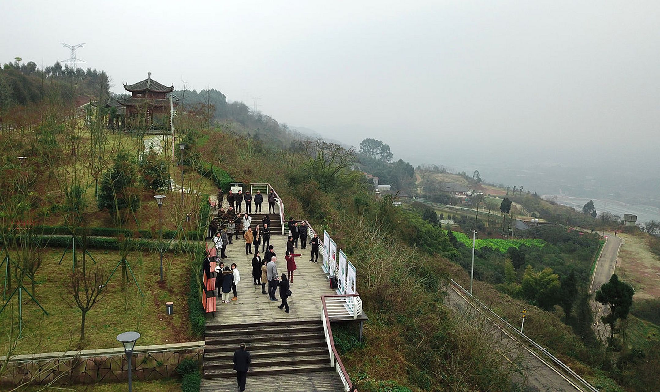 石竹山旅游攻略  石竹山,位于福建省福清市,是一座自然风光与宗教文化