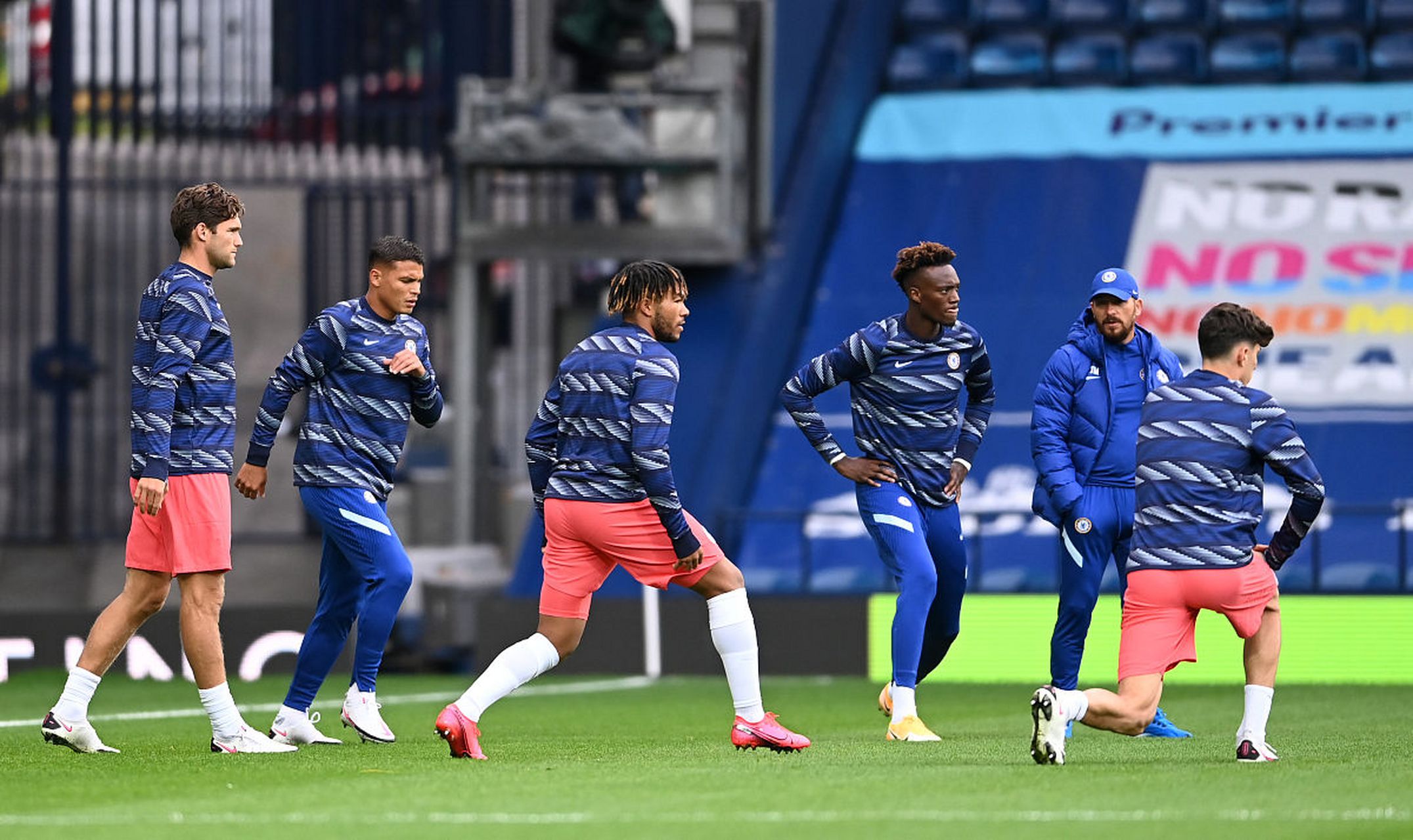 布莱顿足球俱乐部在欧罗巴联赛中虽未晋级,但表现令人难忘.