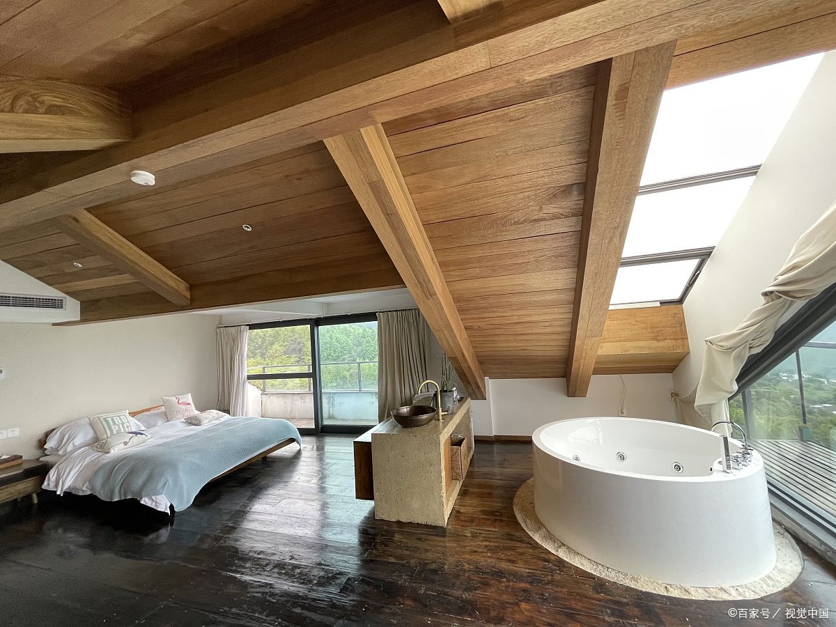 民宿变"直播现场"?摄像头正对床铺,这操作简直让人惊掉下巴!