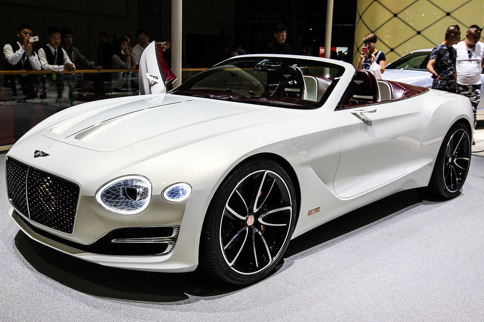 美国车那么便宜,为什么不是满街豪车?