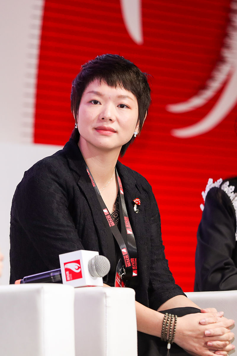 飞凯材料聘任王楠为财务总监,这一人事变动引发了市场的广泛关注