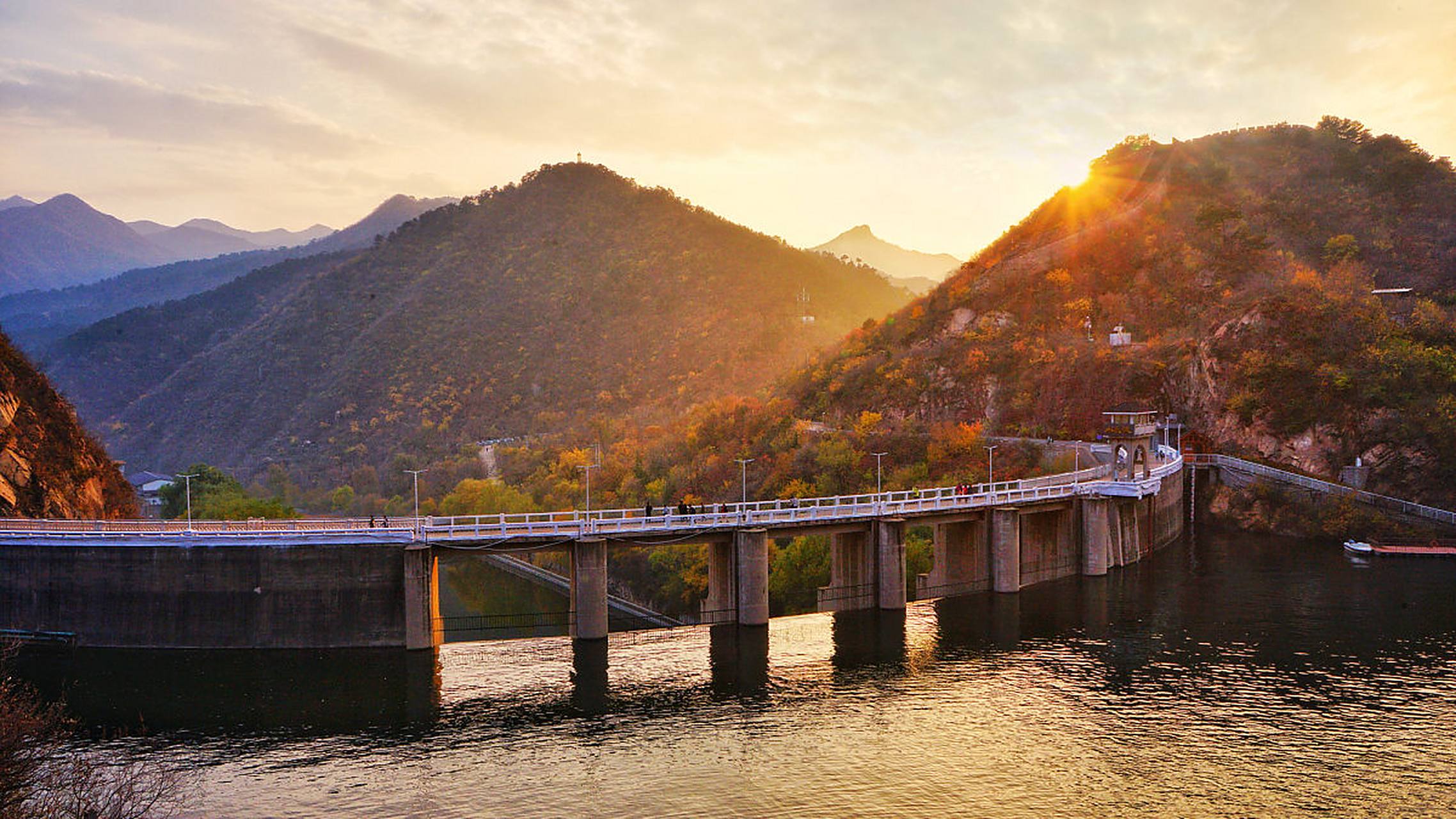 网红打卡地辽宁杠杠滴# #美好辽宁欢迎您# 本溪的美景 #振兴新突破