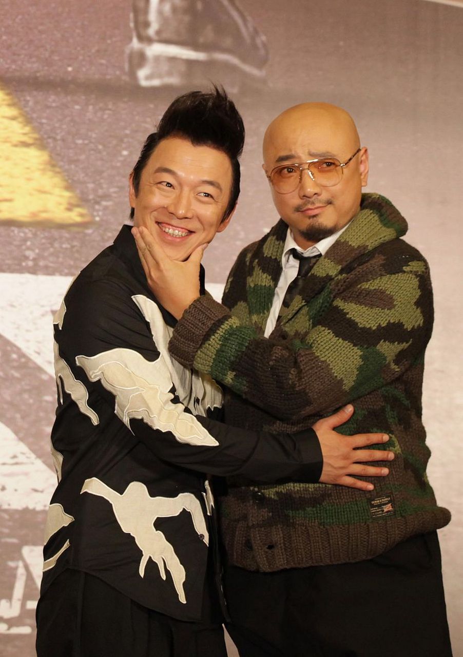 "2017年,孙红雷免费参演了黄渤的电影《一出好戏》