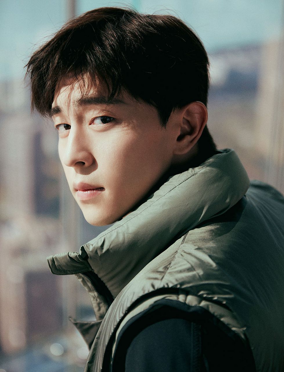 近日,有消息称,邓伦及其所在公司遭遇了一起被执行人信息曝光的事件.