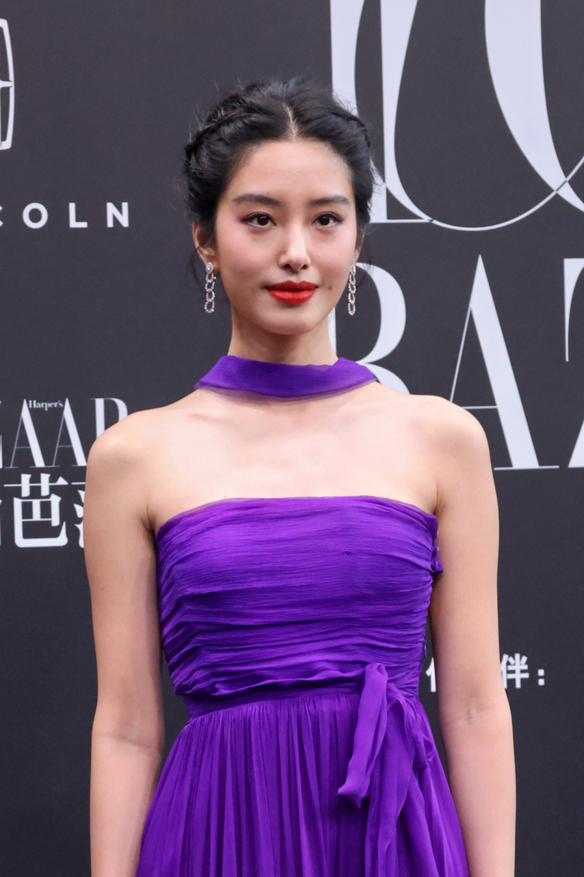 7月12日,有媒体爆出一个关于杨采钰和陈金飞的劲爆大瓜!