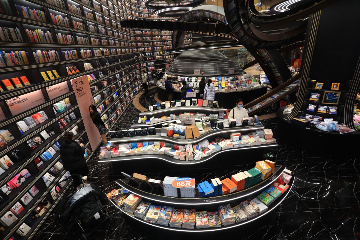 徐家汇藏书楼,一个充满故事的地方,这不仅是上海现存最早的近代图书馆