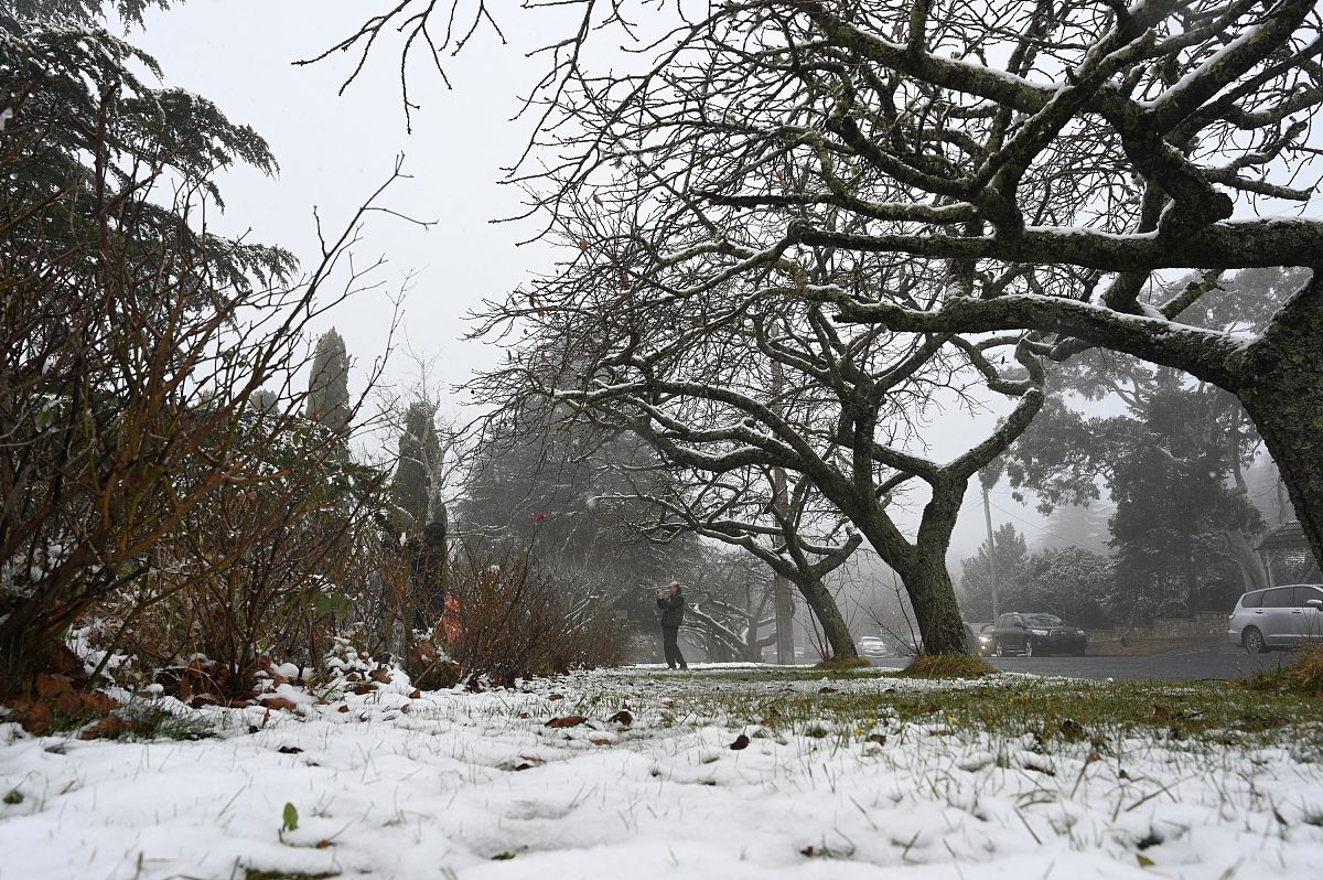 世界壮丽山脉之蓝山山脉:大自然鬼斧神工的壮丽奇观