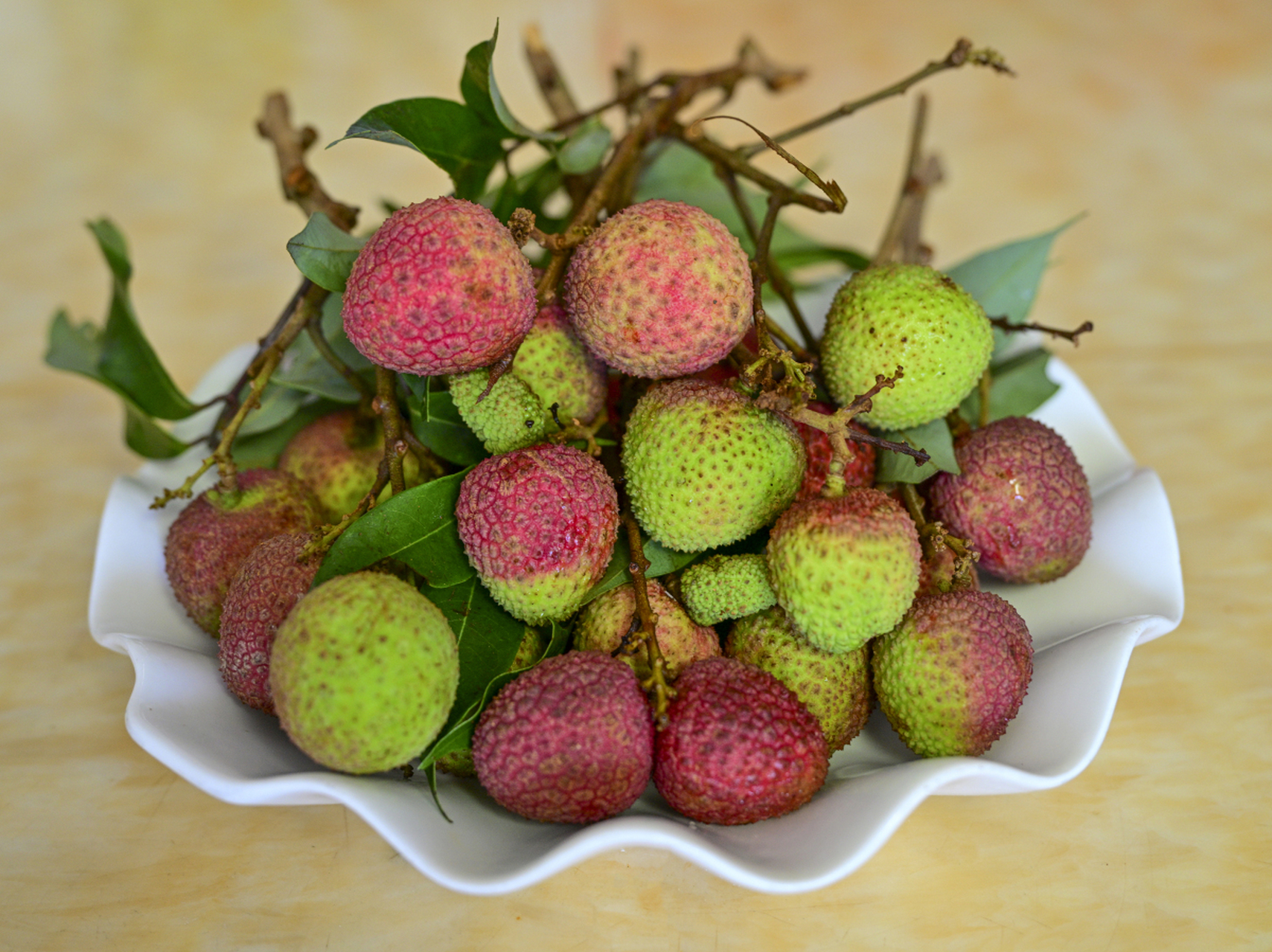 夏天养甲状腺,4种水果要少吃,不要让甲状腺越来越坏  中医理论中