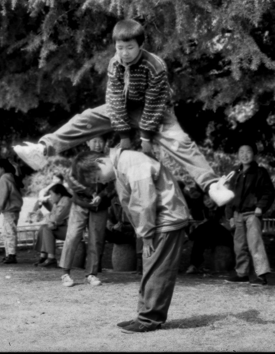 玩"骑大马"遭骗!南京农大男生冒充小学生家长