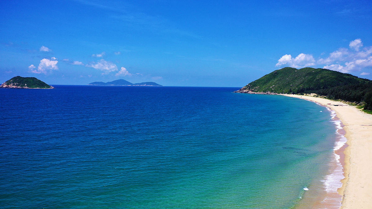 三亚周边最值得去的免费景点,万宁月亮湾