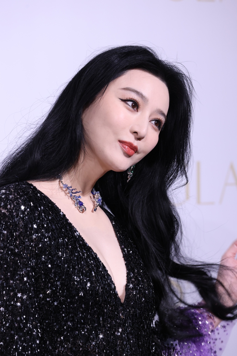 6位"樱桃小嘴"女星,有人被夸古典美,有人却被嘲小鸡嘴不好看