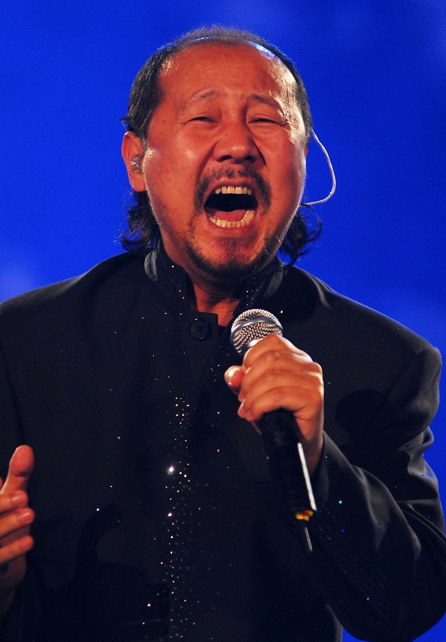 草原上的音乐狂欢,腾格尔的《天堂》带你飞驰!