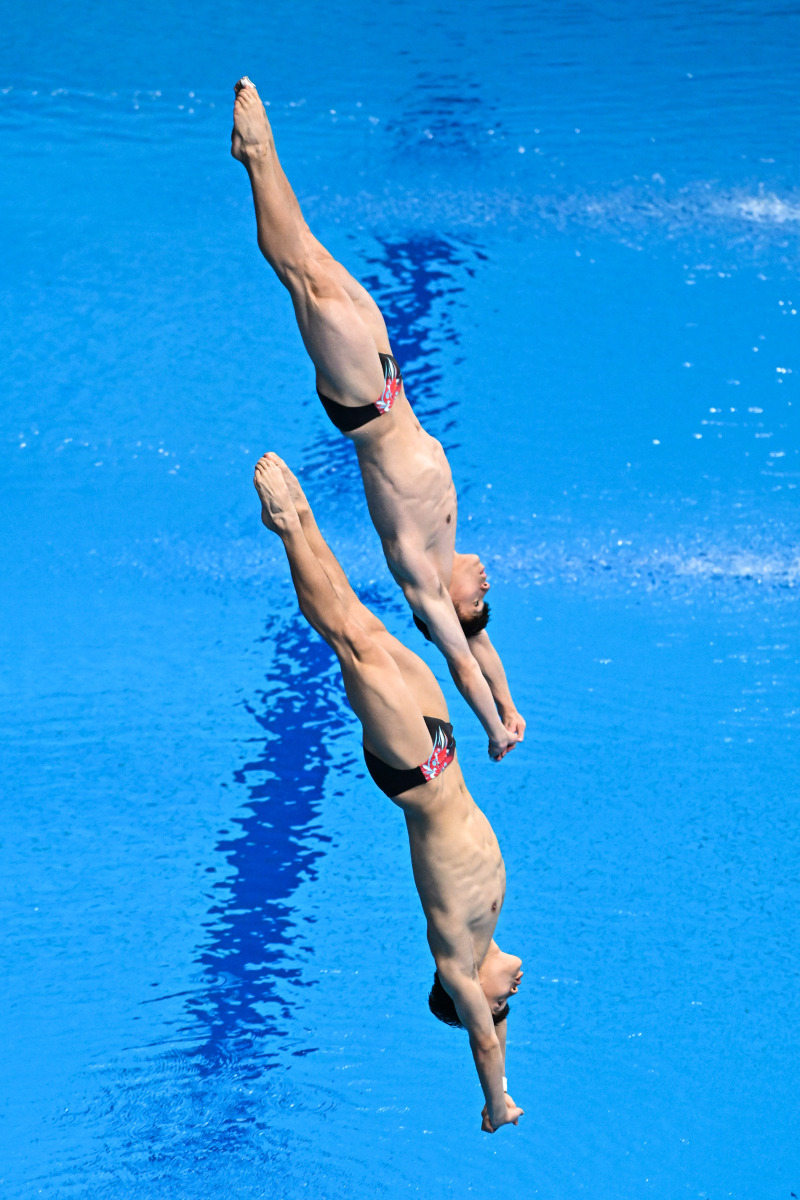 跳水比赛中,跳水动作的姿势划分
