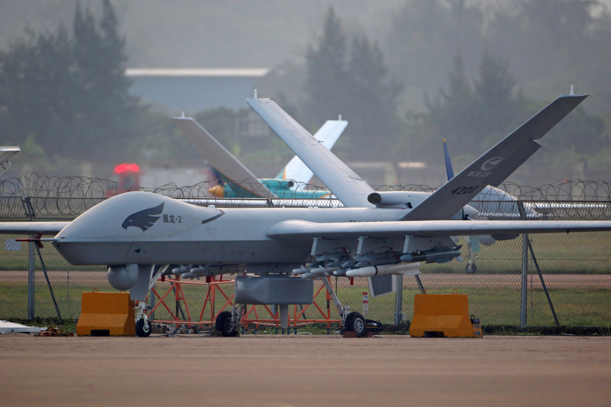 关于无人机大规模兵团作战的可行性报告预警