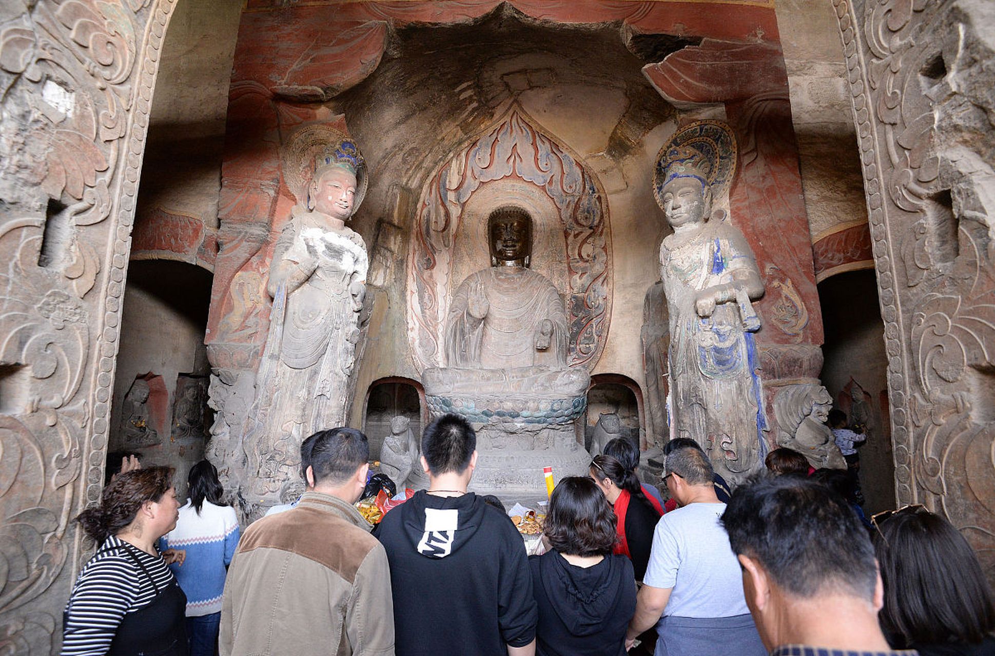 跨年创作挑战赛# 初次到访邯郸响堂山石窟,被这些古老的石窟所震撼.