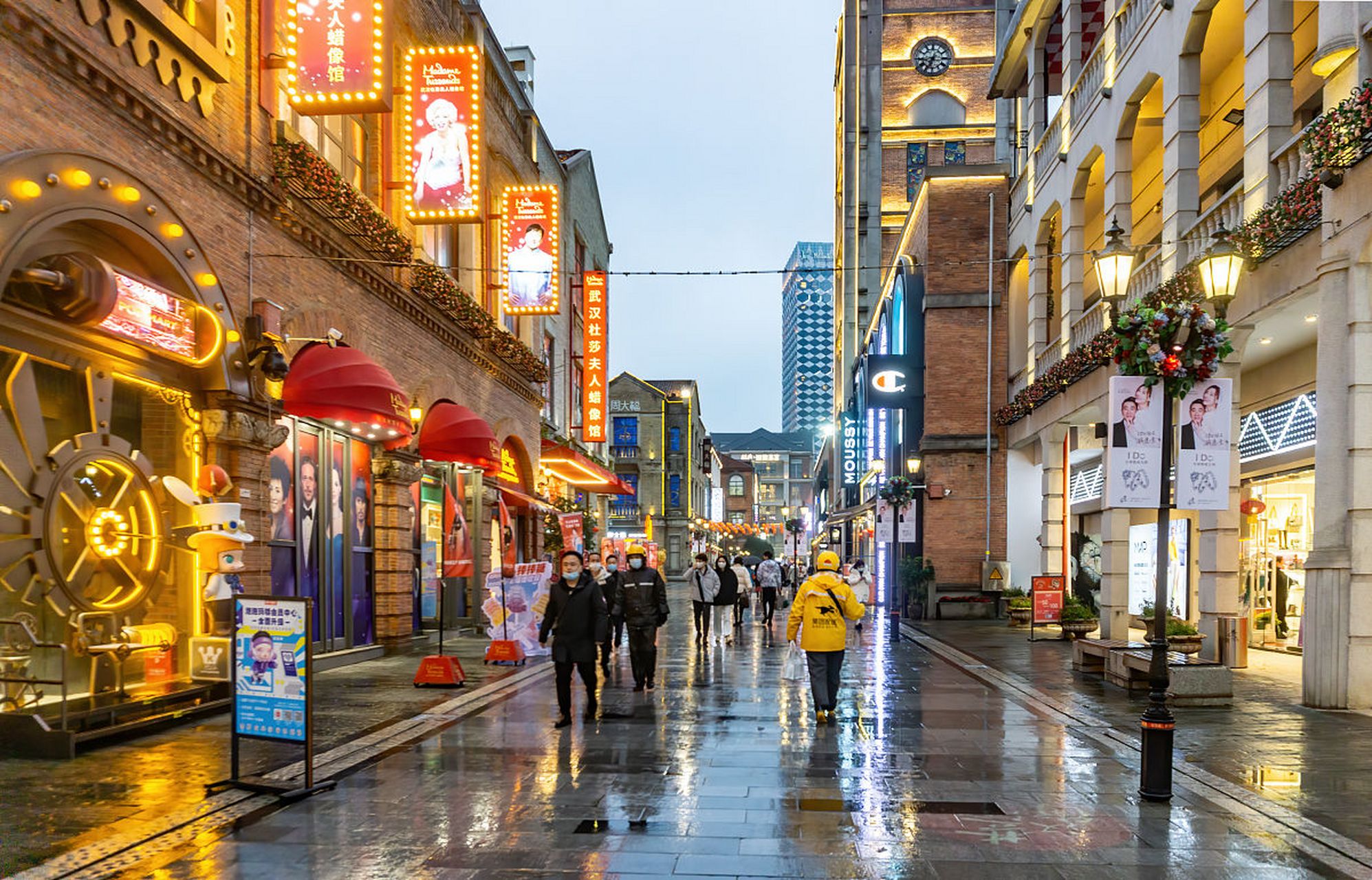 热闹的街景 广州图片