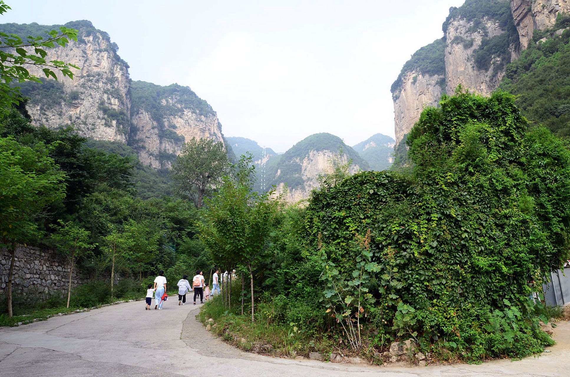 云丘山,位于山西省临汾市乡宁县境内,是国家aaaaa级旅游景区,晋南根祖