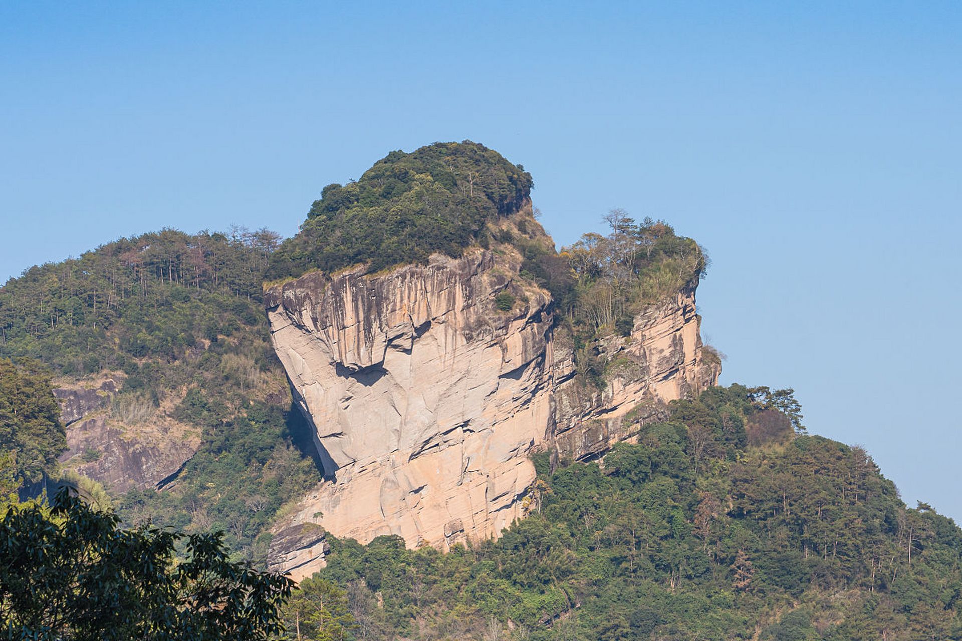 琼中黎母山寺庙简介图片