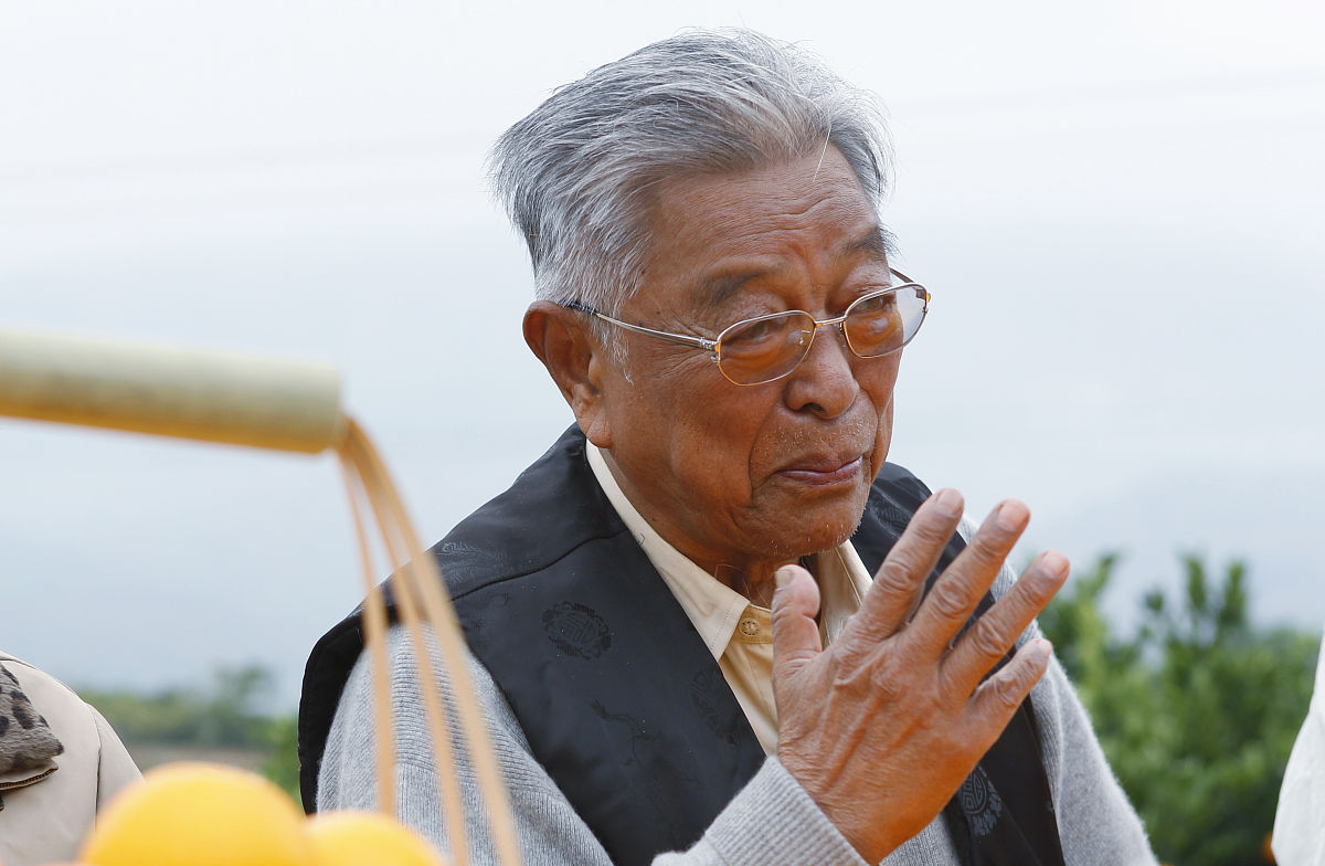 从一代烟王到橙王,从一无所有到东山再起,看褚时健的跌宕人生!