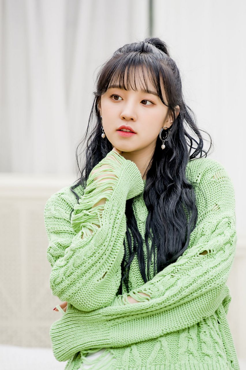 4月14日,据公司透露,(g)i-dle宋雨琦被确诊感染新冠,宋雨琦于昨日为