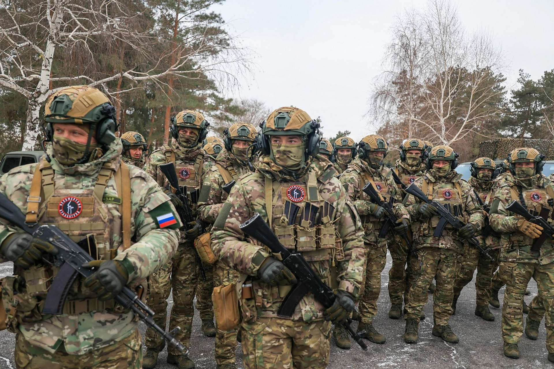 泽连斯基命令乌克兰武装部队总参谋部不惜一切代价守住巴赫穆特